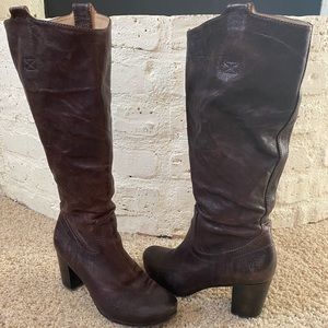 Frye Carson Mid Heel Boot